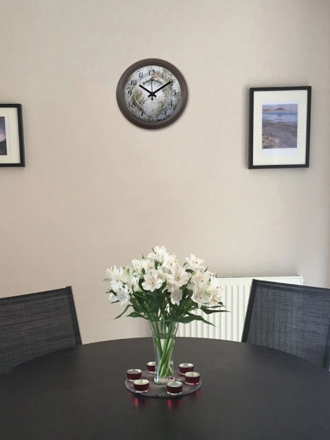 

RANDOM Grey Round Printed Analogue Wall Clock