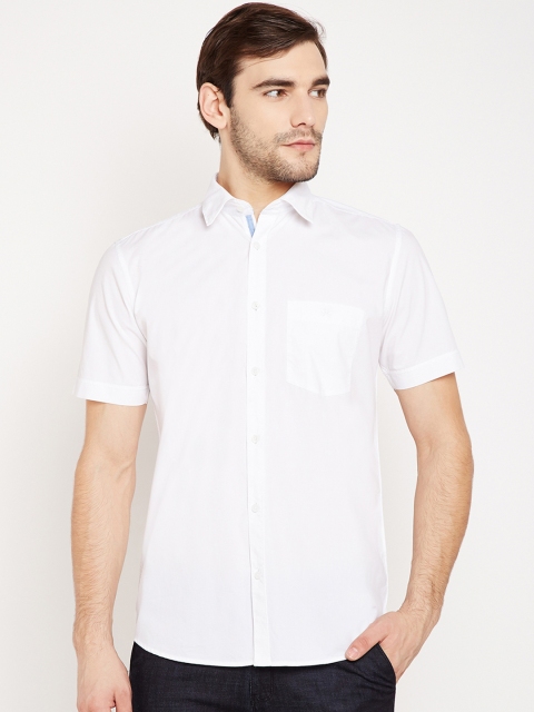 

Crimsoune Club Men White Slim Fit Solid Casual Shirt