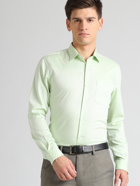 

Peter England Elite Men Green Slim Fit Solid Formal Shirt