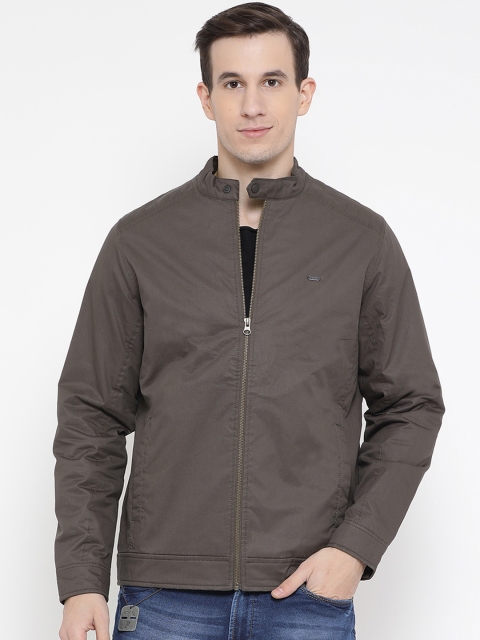 

Richlook Men Brown Solid Insulator Tailored Jacket