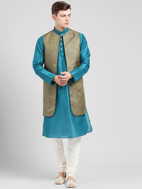 

KISAH Men Beige, Blue & Off-White Sherwani Set