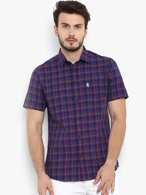

Red Tape Men Purple Regular Fit Checked Casual Shirt