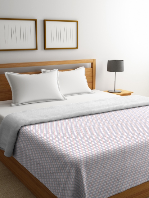 

Portico New York Grey & Pink Geometric AC Room 150 GSM Double Bed Comforter