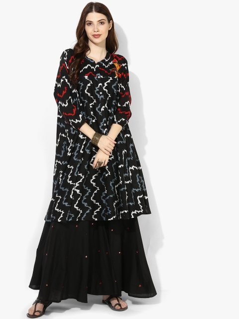 

Sangria Women Black Printed Kurta with Palazzos