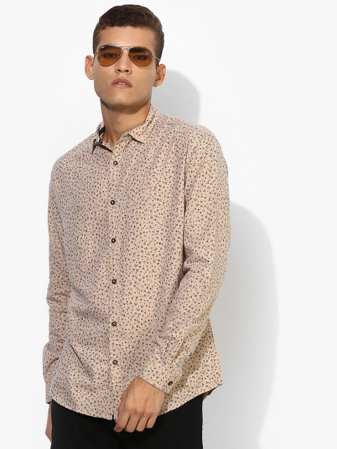 

British Club Men Beige Printed Regular Fit Casual Shirt