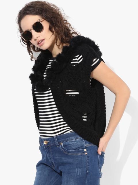 

Deal Jeans Women Black Self Design Open Front Knitted Shrug