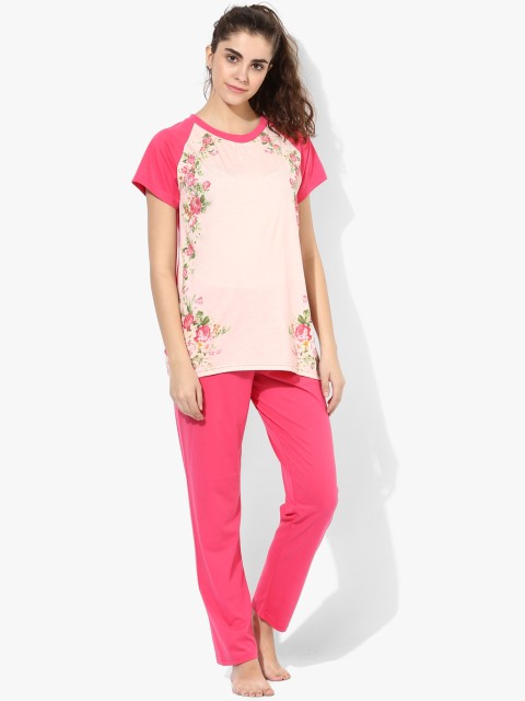 

Peach Printed Pyjama Set