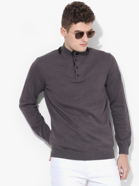 

V Dot Men Grey Solid Pullover Sweater