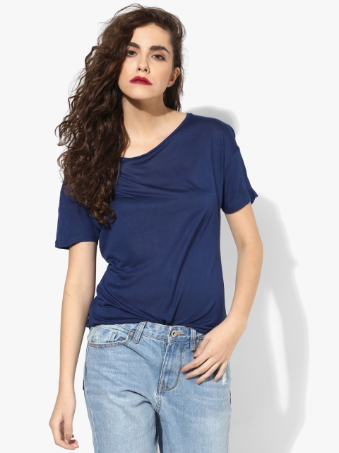 

Blue Solid T Shirt