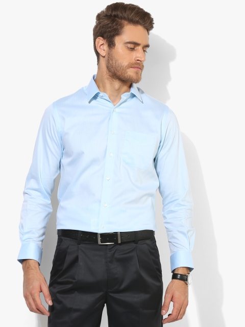 

Light Blue Textured Slim Fit Formal Shirt