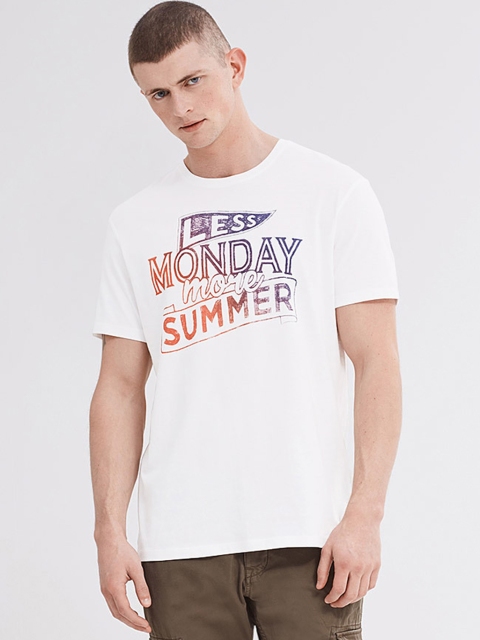 

White Printed Regular Fit Round Neck T-Shirt