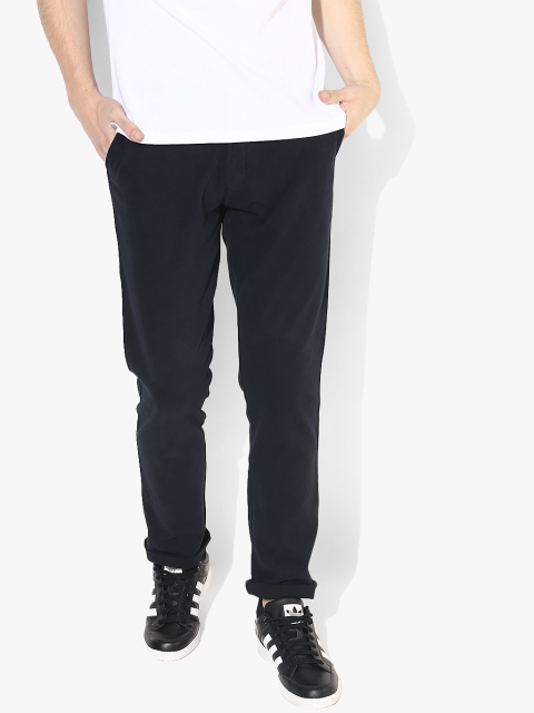 

Navy Blue Solid Slim Fit Chinos