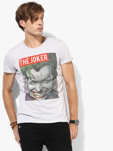 

Light Grey Printed Regular Fit Round Neck T-Shirt