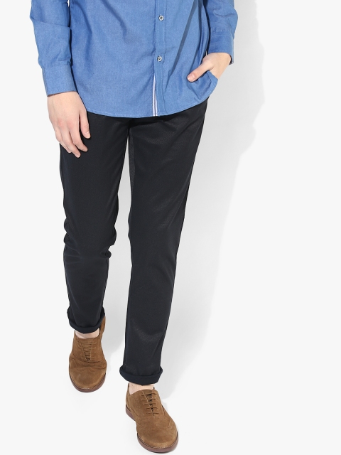 

Black Solid Slim Fit Chinos
