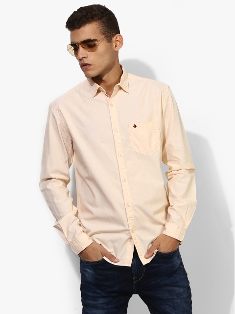 

Peach Solid Slim Fit Casual Shirt