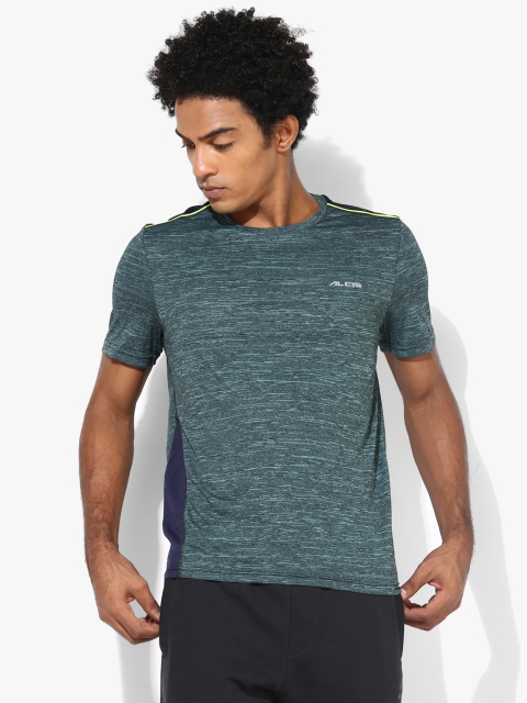 

Blue Solid Round Neck T-Shirt