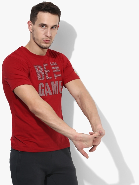 

Alcis Men Red Printed Round Neck T-shirt