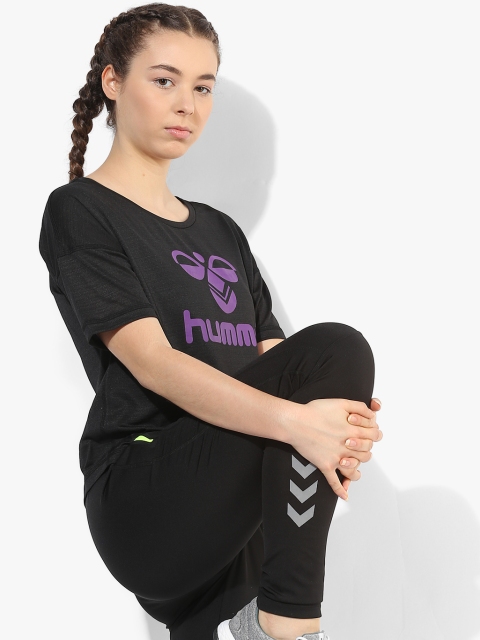 

Nava18 Black Round Neck T-Shirt