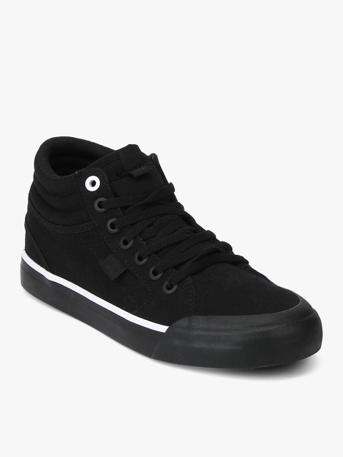 

Black Sneakers