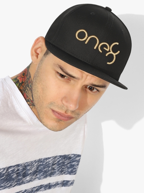 

NEW ERA Black Cap