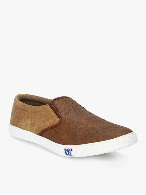 

Brown Sneakers