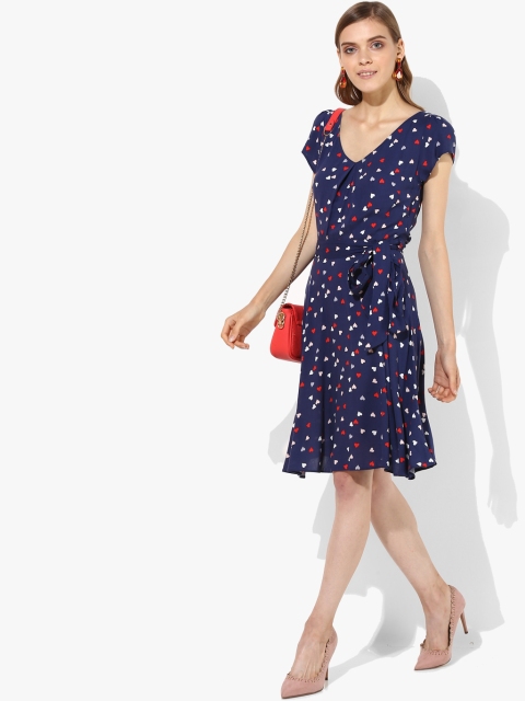 

Navy Blue Printed Shift Dress