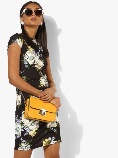 

Black Coloured Printed Shift Dress