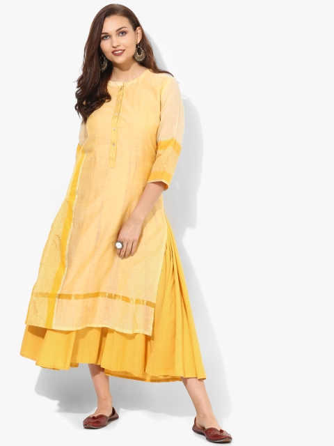 

Layred Crushed Anarkali With Round Neck 3/4Th Sleeves Straight Chanderi Kurta And Front Placket Detail, Yellow