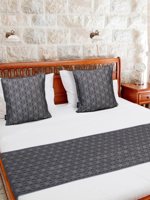 

S9home by Seasons Charcoal Grey & Bed Runner with Cushion Covers