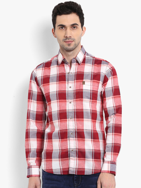 

Mufti Men Red & Off-White Slim Fit Checked Casual Shirt