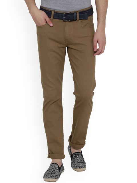 

V Dot Men Brown Slim Fit Mid-Rise Clean Look Stretchable Jeans