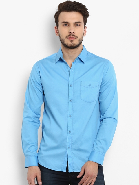 Mufti Men Blue Slim Fit Solid Casual Shirt