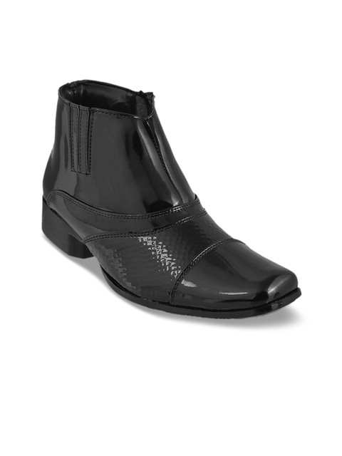 

Metro Boys Black Textured Synthetic Mid-Top Flat Boots