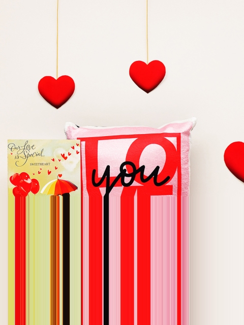 

Archies Love Gifts Valentines Day Special Mug & Cushion + Greeting Card - Pack of 3, Multi