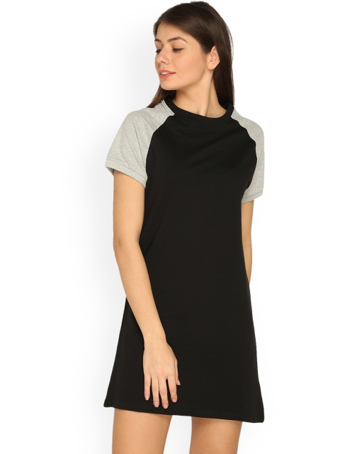 

Splash Women Black Solid T-shirt Dress