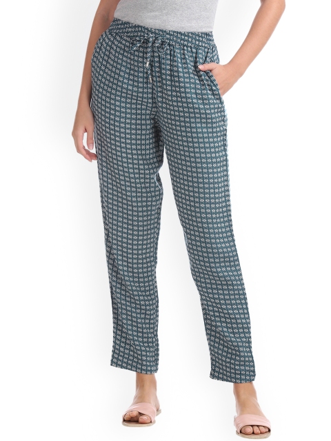 

Cherokee Women Teal & Blue Regular Fit Checked Trousers