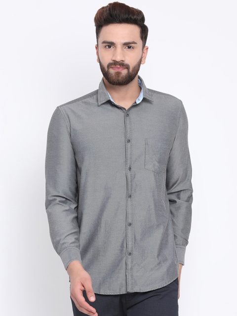 

Richlook Men Grey Slim Fit Solid Casual Shirt