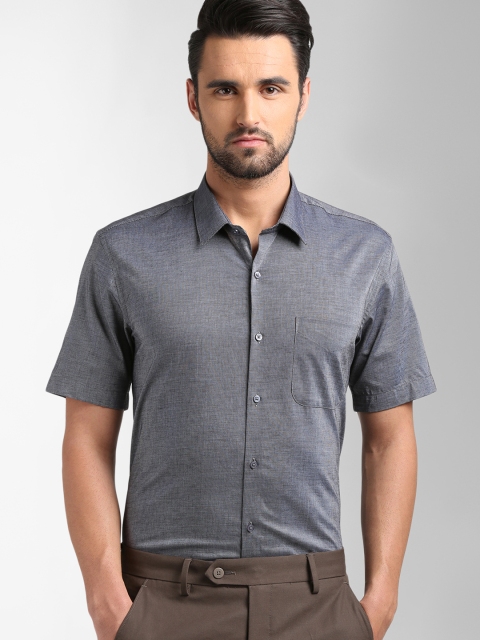 

Peter England Men Grey Regular Fit Solid Formal Shirt