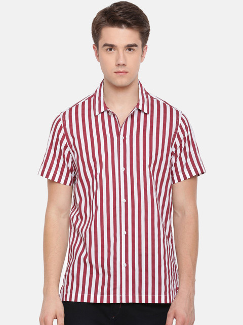 

THE BEAR HOUSE Men White & Red Slim Fit Striped Casual Shirt