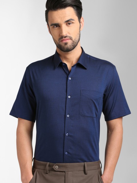 

Peter England Men Navy Blue Regular Fit Solid Formal Shirt