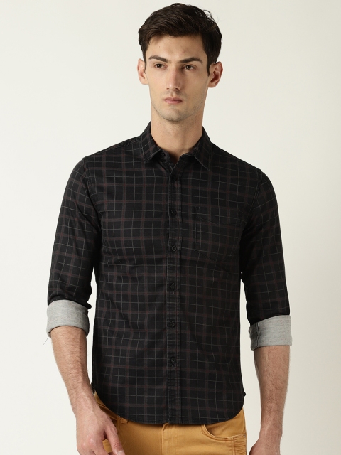 

Blue Saint Men Brown & Black Slim Fit Checked Casual Shirt