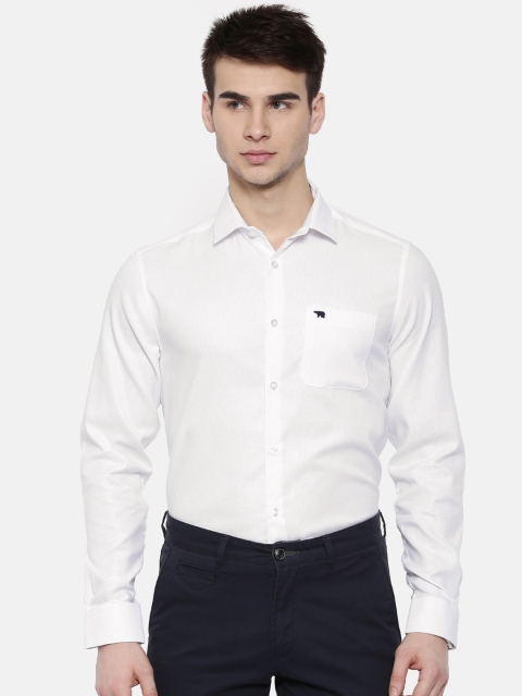

THE BEAR HOUSE Men White Club Slim Fit Solid Casual Shirt