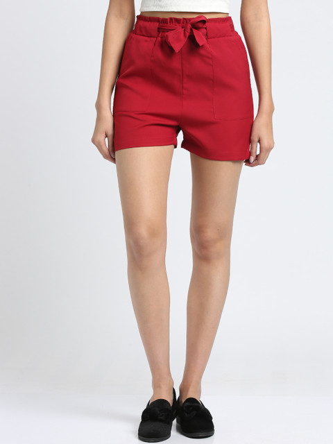 

Trend Arrest Women Red Solid Regular Fit Regular Shorts