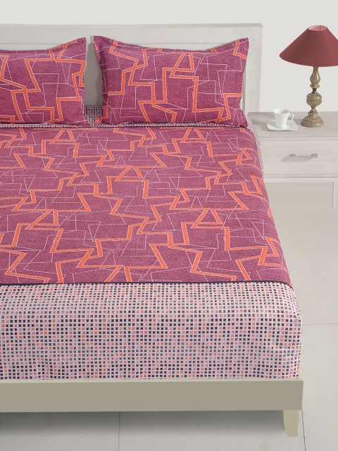 

SWAYAM Purple & White Geometric Fitted 144 TC Cotton 1 Queen Bedsheet with 2 Pillow Covers