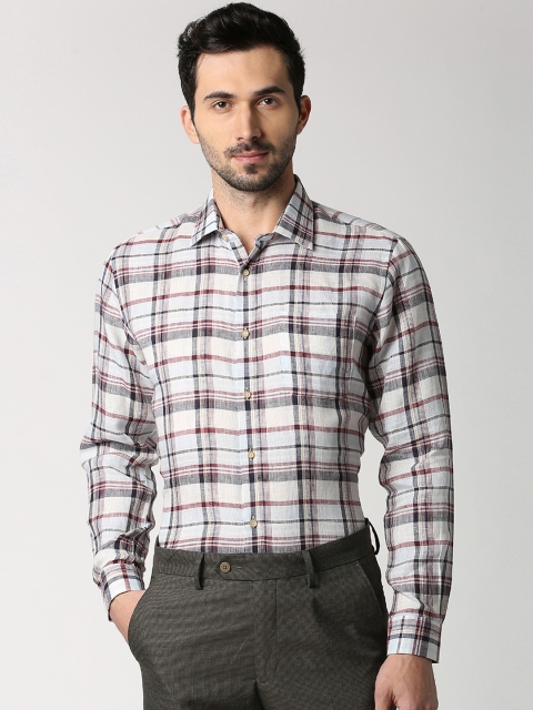 

Peter England Elite Men White & Grey Linen Regular Fit Checked Formal Shirt