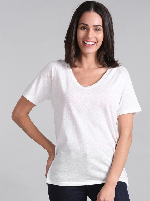 

GAP Women White Relaxed U-Neck Slub Tee