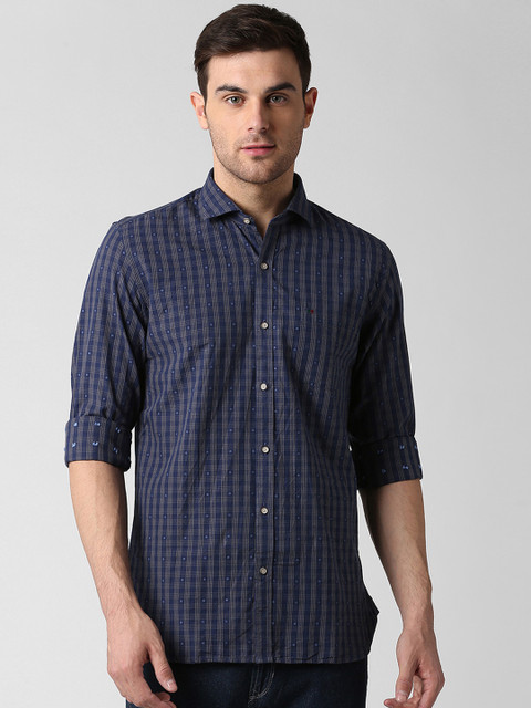 

Peter England Casuals Men Navy Blue & Grey Slim Fit Checked Casual Shirt