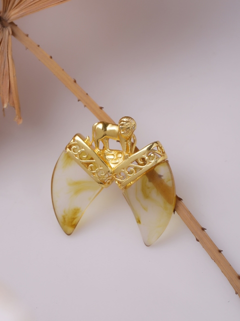 

Dare by Voylla Men Gold-Plated Handcrafted Pendant