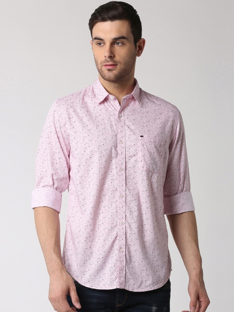 

Peter England Casuals Men Pink Slim Fit Printed Casual Shirt