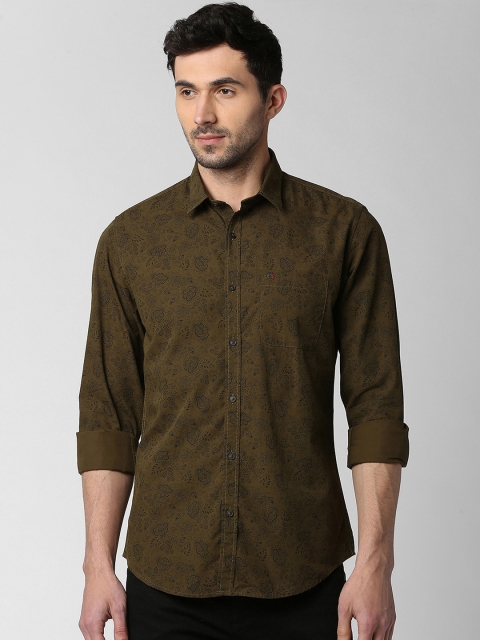 

Peter England Casuals Men Mustard Brown Slim Fit Printed Casual Shirt